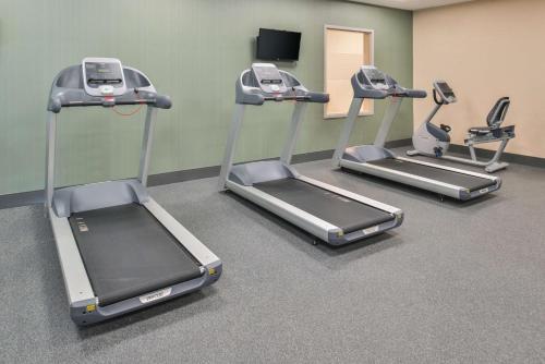 hampton inn and suites altoona des moines