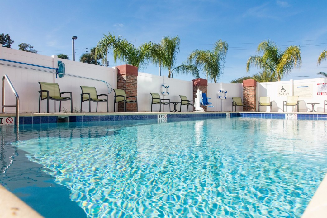 hampton inn palatka