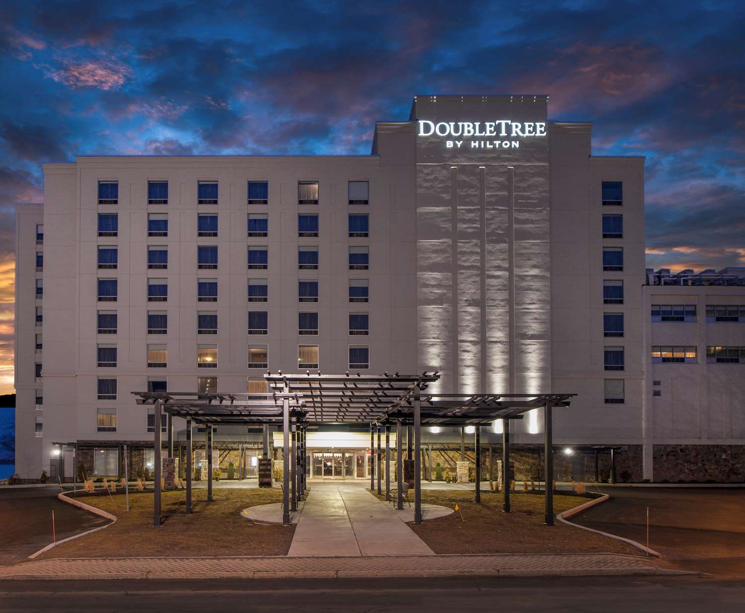 doubletree by hilton hotel niagara falls new york