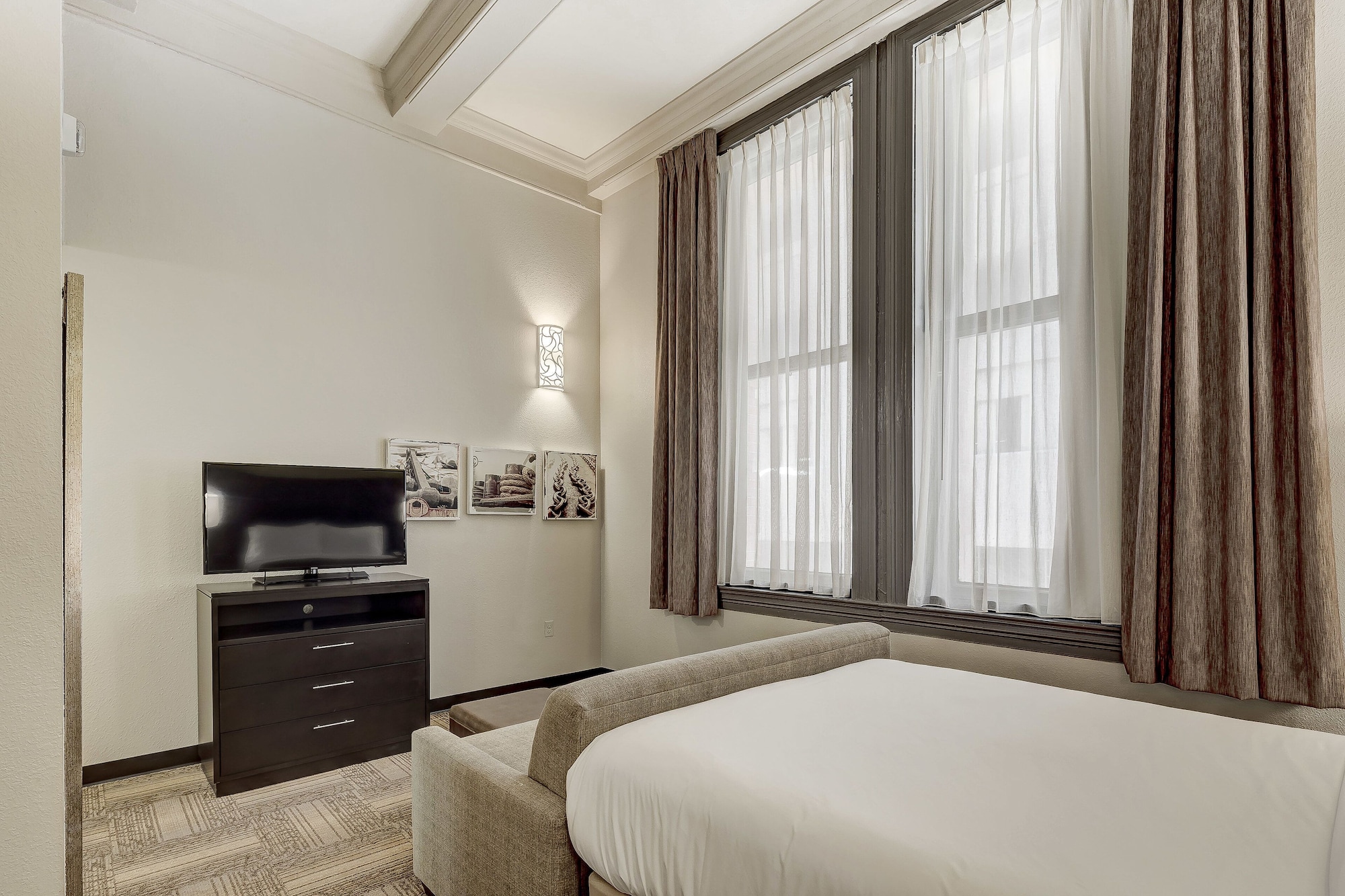 staybridge suites baltimore inner harbor by ihg