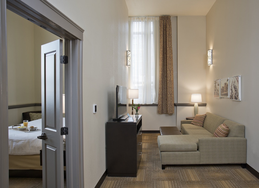 staybridge suites baltimore inner harbor by ihg