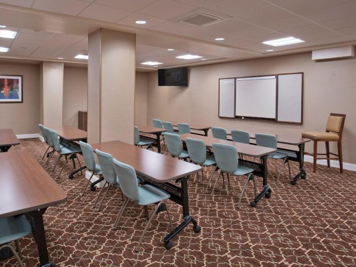 staybridge suites baltimore inner harbor by ihg