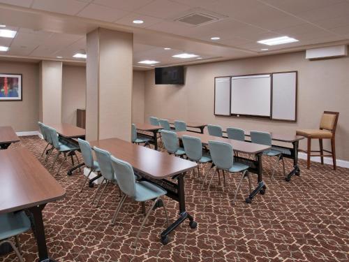 staybridge suites baltimore inner harbor by ihg