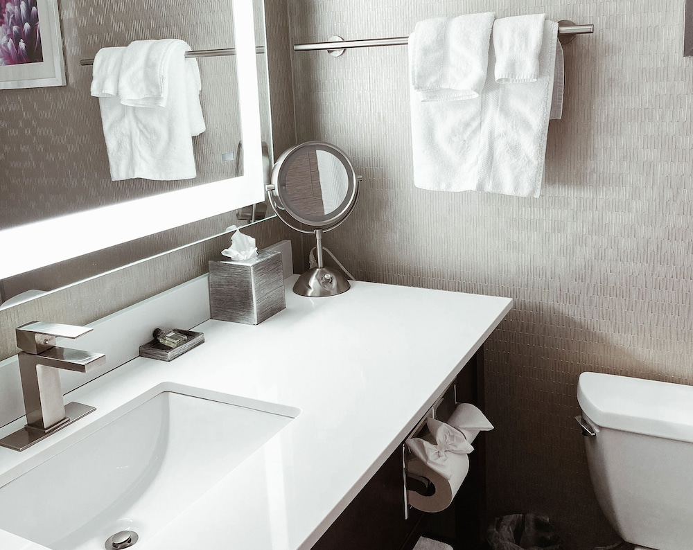 crowne plaza chicago sw burr ridge by ihg