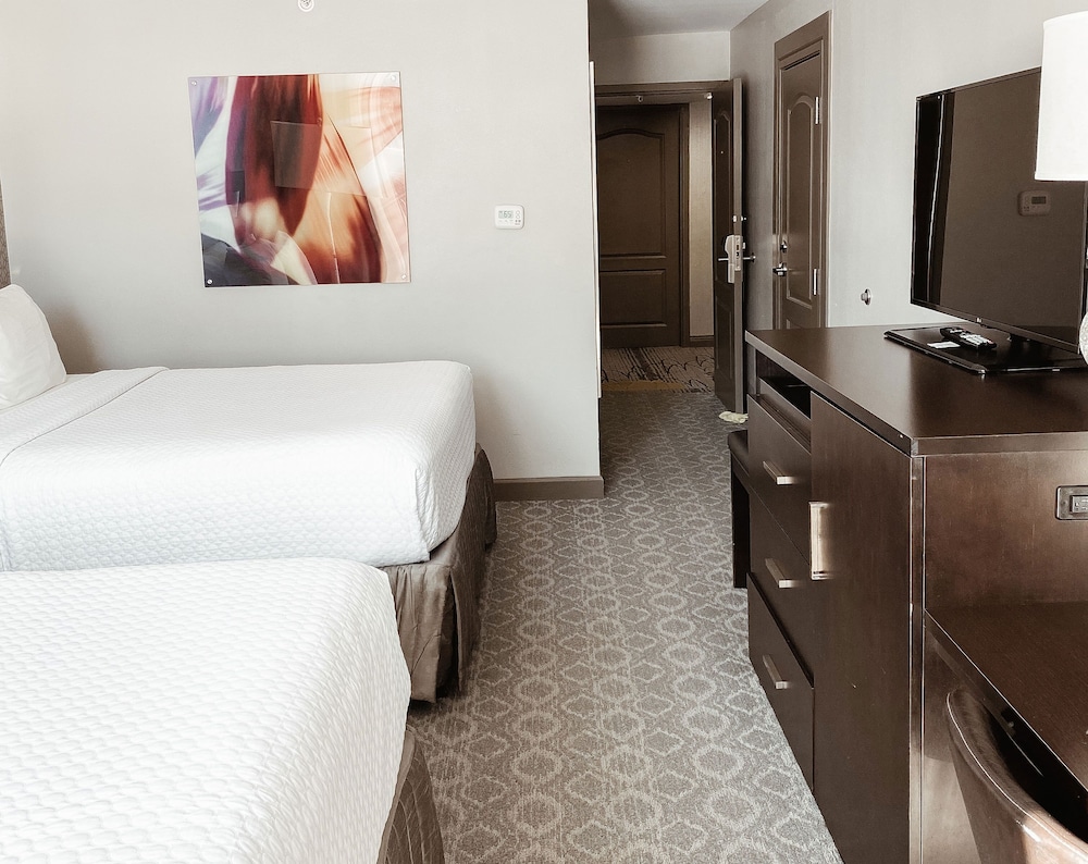 crowne plaza chicago sw burr ridge by ihg
