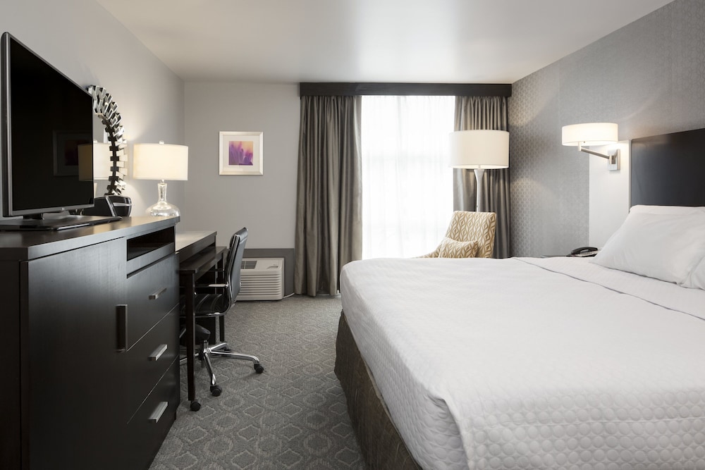 crowne plaza chicago sw burr ridge by ihg