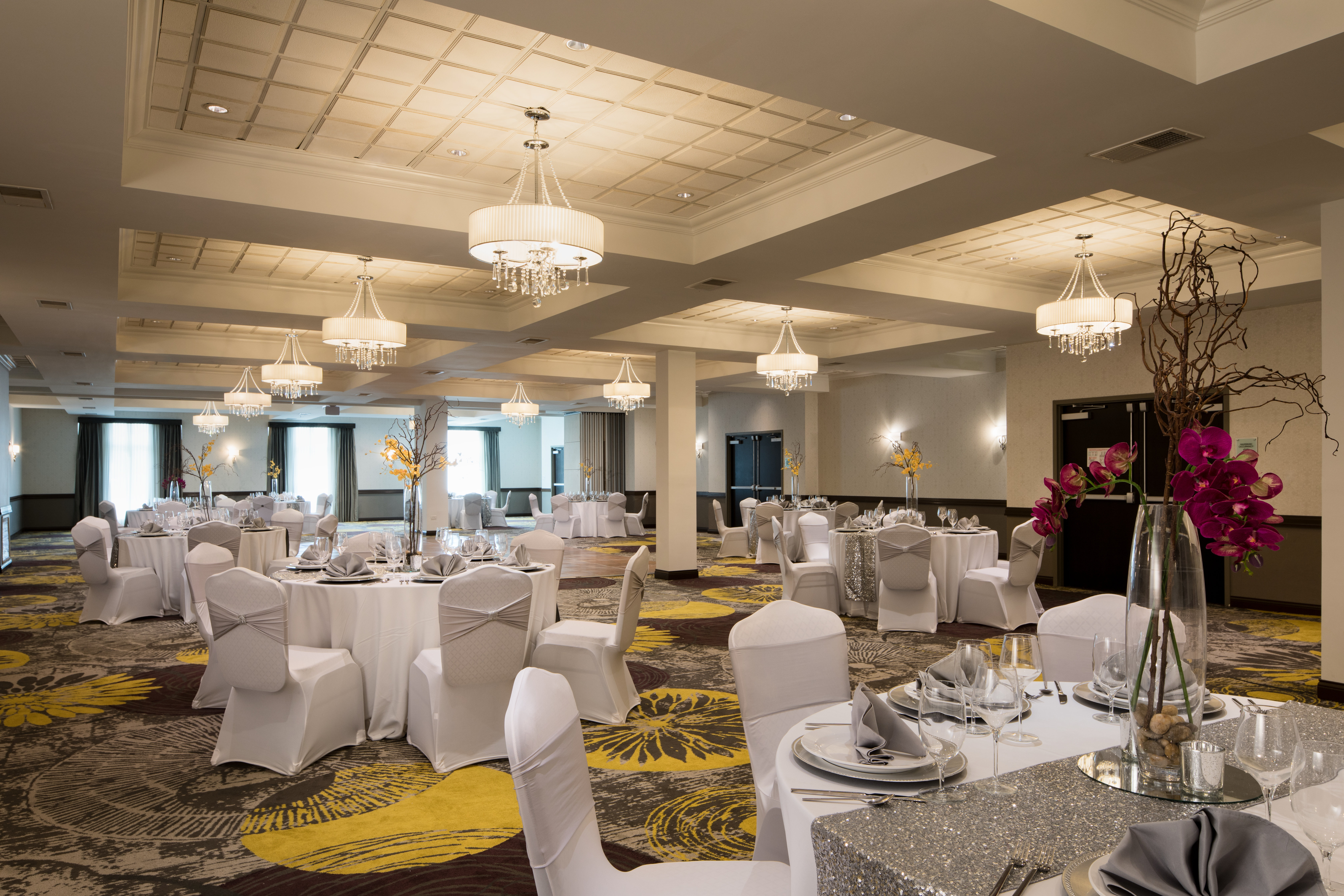 crowne plaza chicago sw burr ridge by ihg