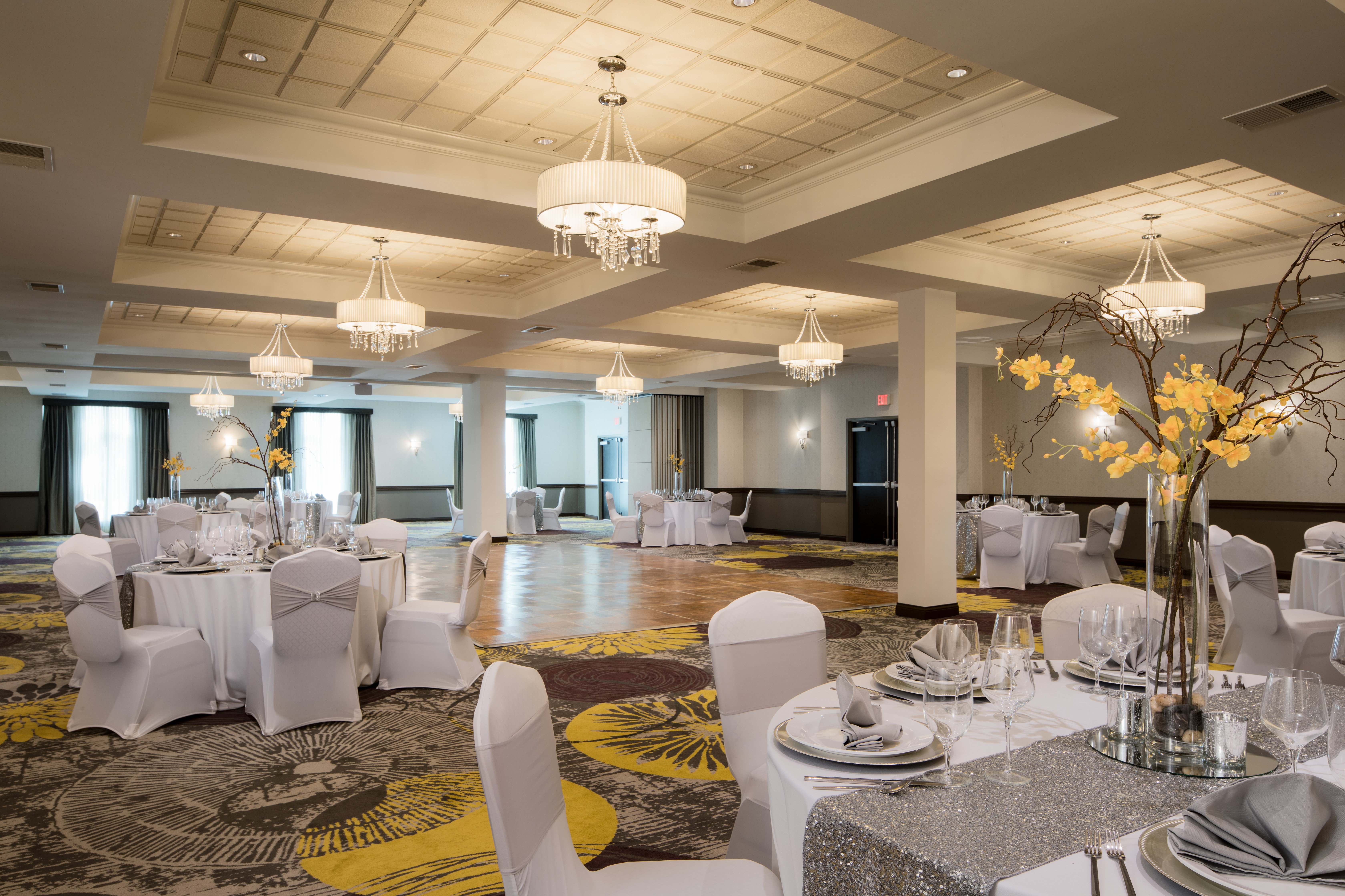 crowne plaza chicago sw burr ridge by ihg