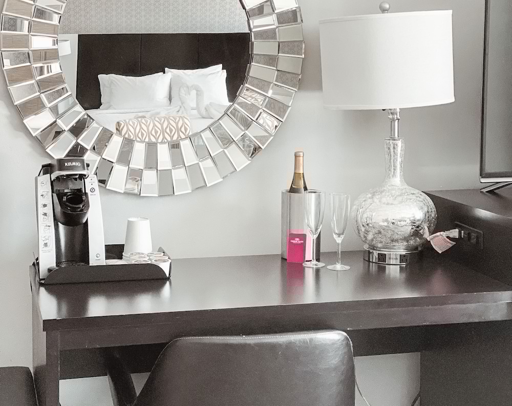 crowne plaza chicago sw burr ridge by ihg