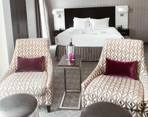 crowne plaza chicago sw burr ridge by ihg