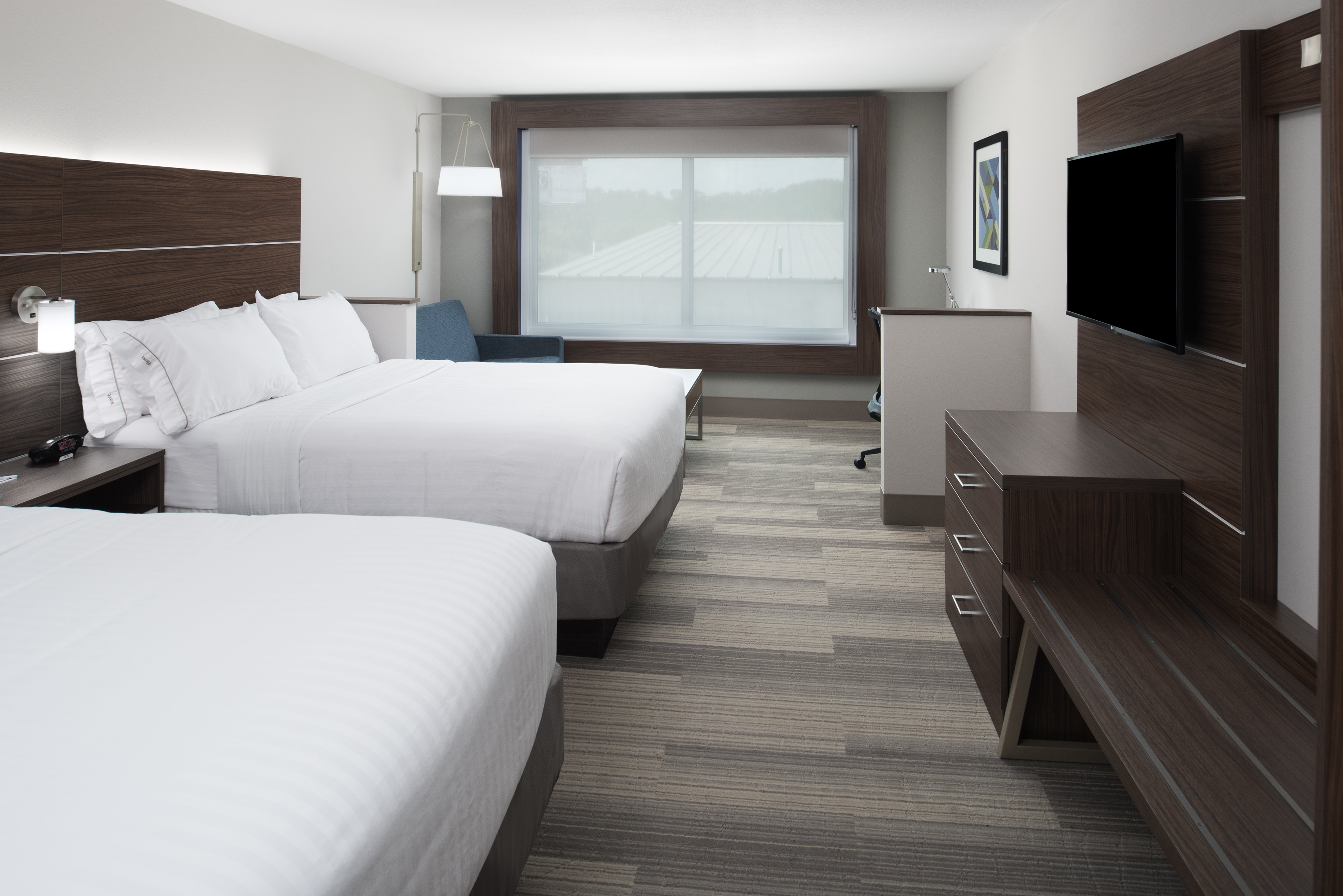 holiday inn express and suites kingdom city by ihg