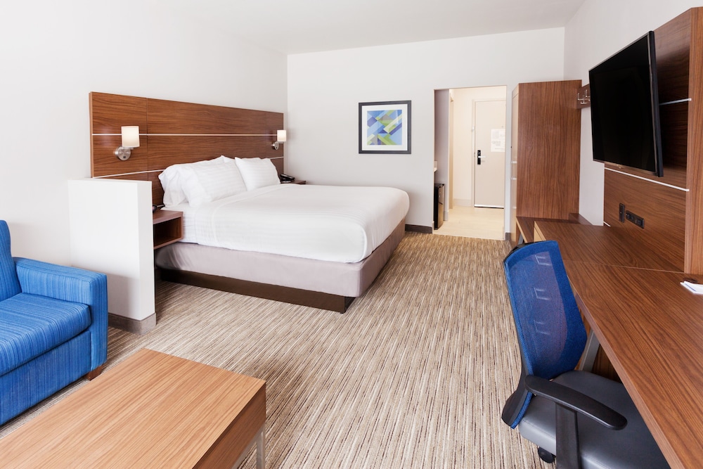 holiday inn express and suites cartersville by ihg