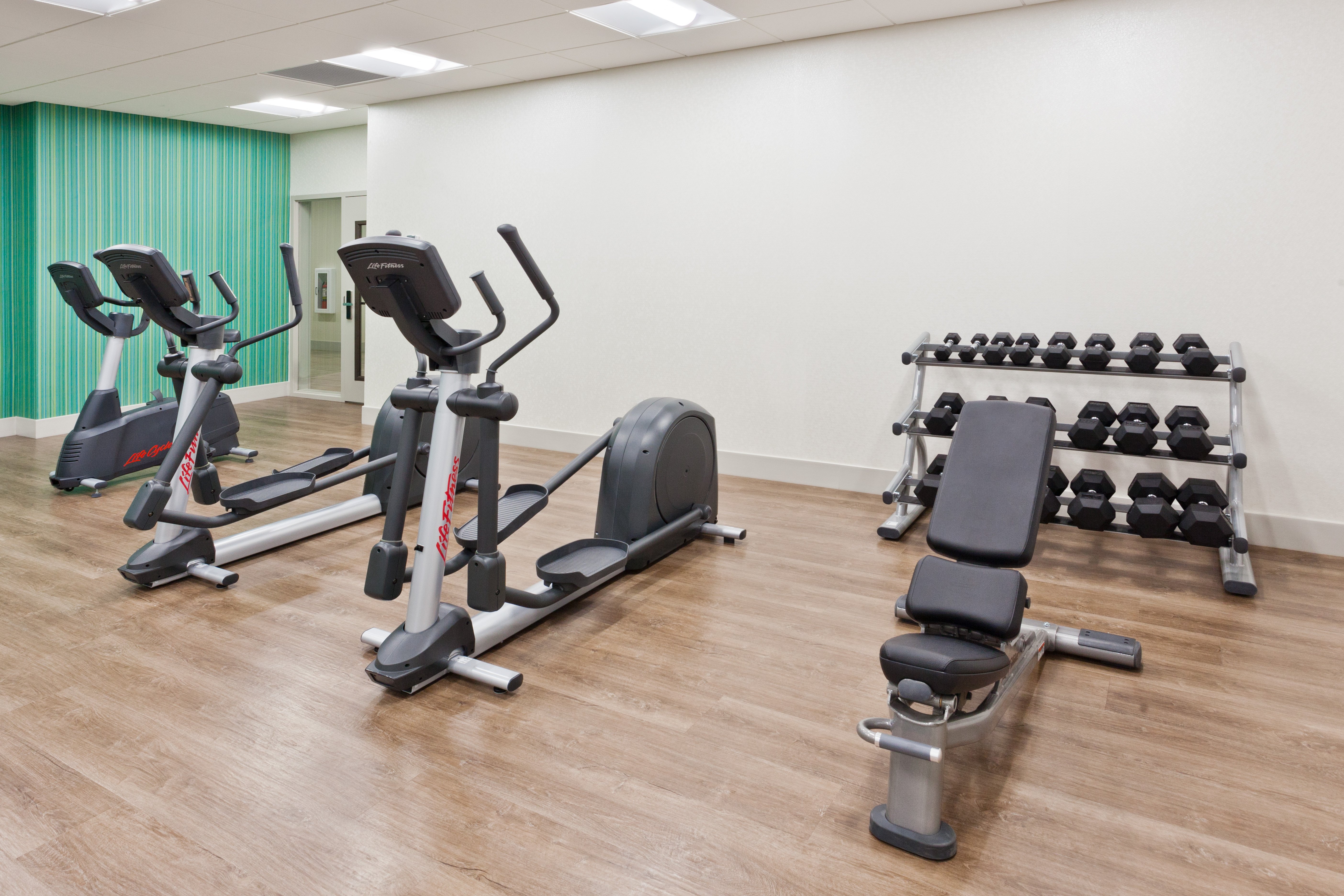 holiday inn express and suites cartersville by ihg