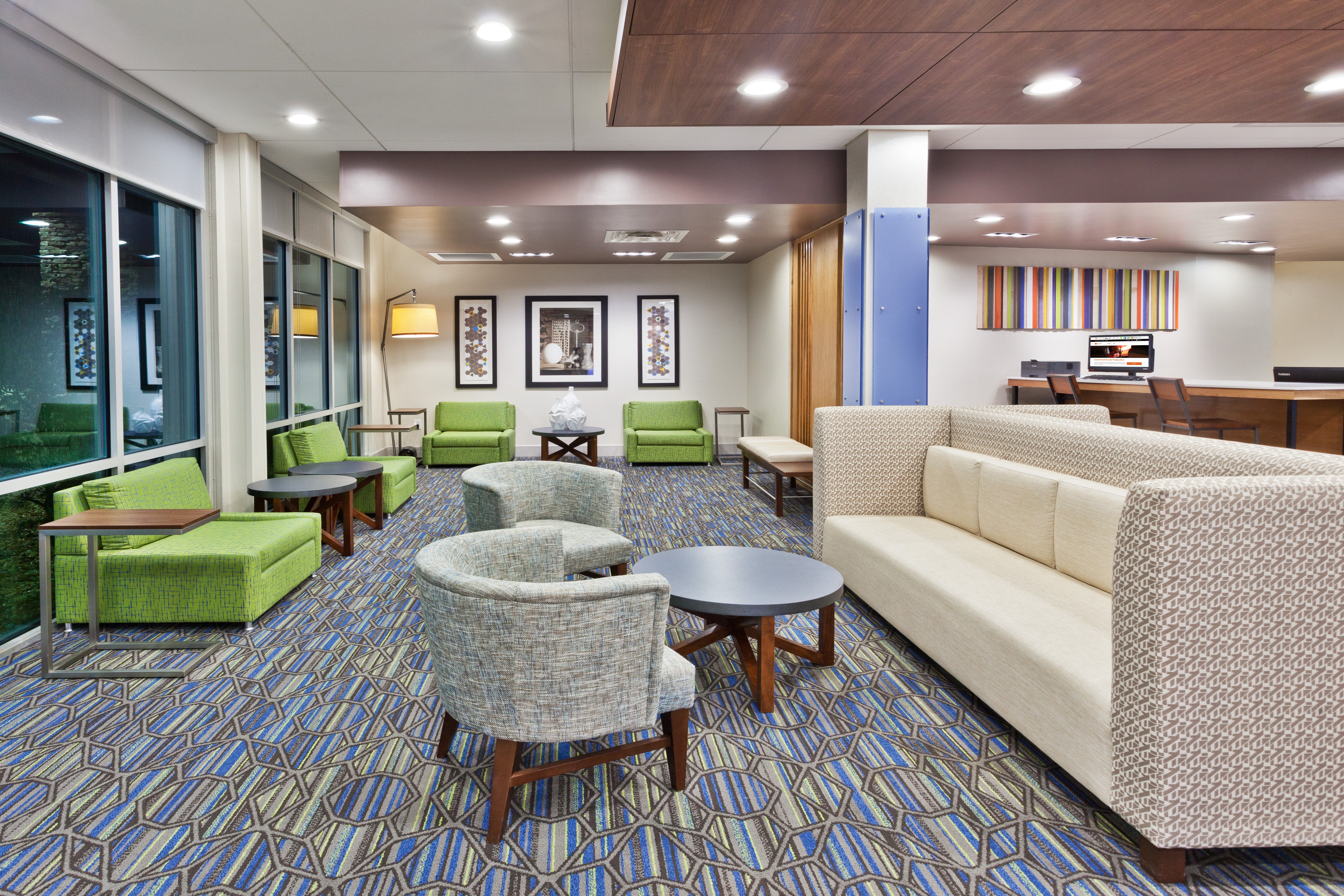 holiday inn express and suites cartersville by ihg