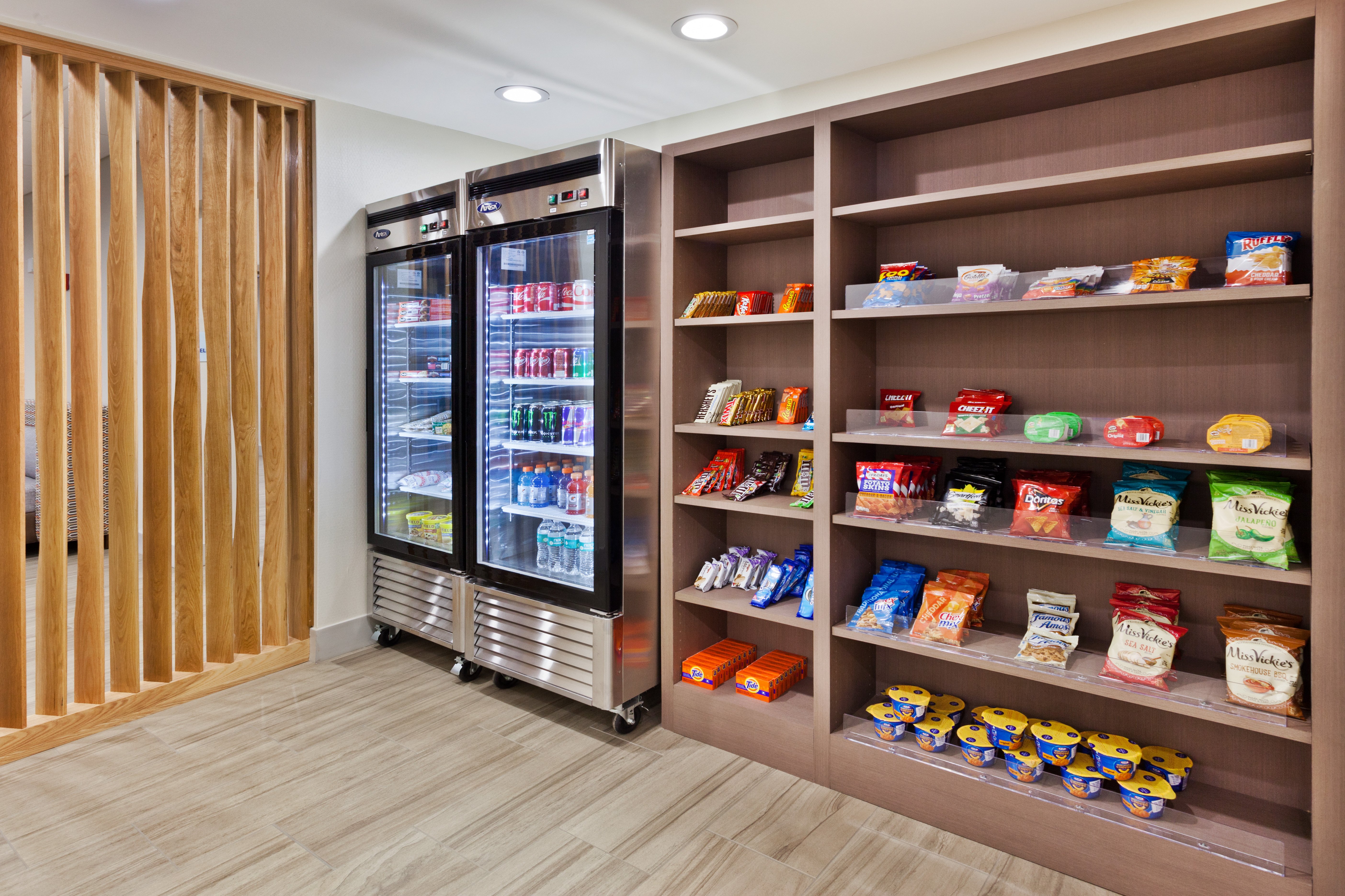 holiday inn express and suites cartersville by ihg