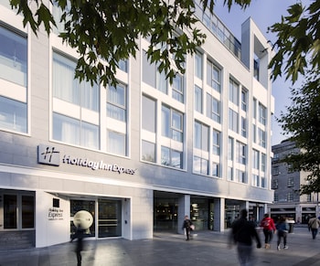 holiday inn express dublin city centre by ihg