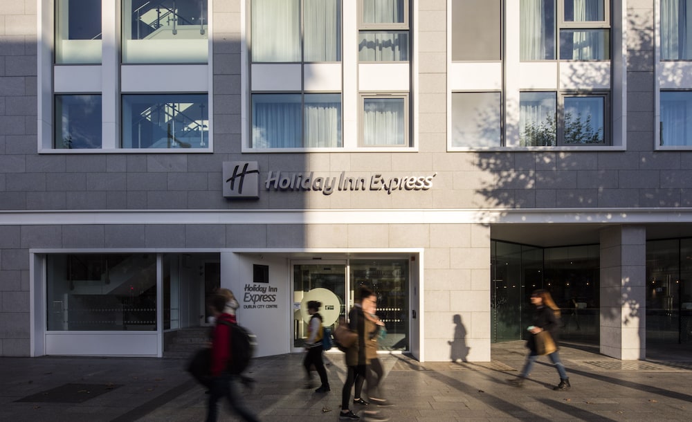 holiday inn express dublin city centre by ihg