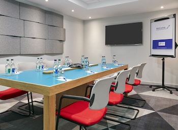 holiday inn express dublin city centre by ihg
