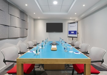 holiday inn express dublin city centre by ihg