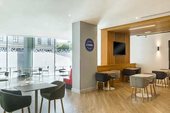 holiday inn express dublin city centre by ihg