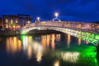 holiday inn express dublin city centre by ihg