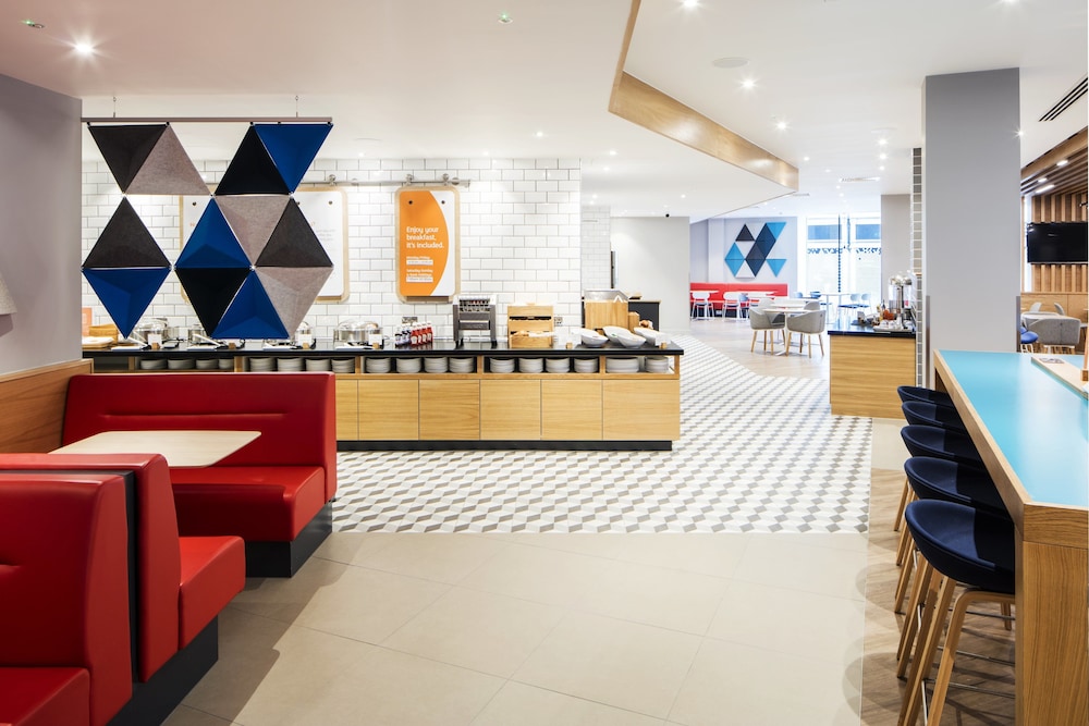 holiday inn express dublin city centre by ihg