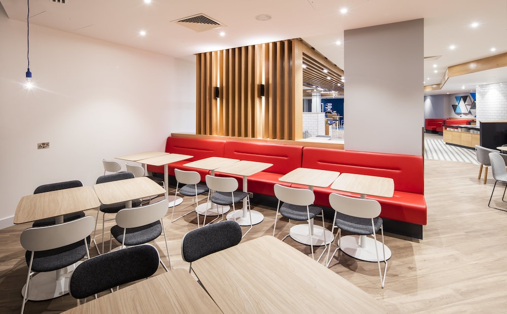 holiday inn express dublin city centre by ihg