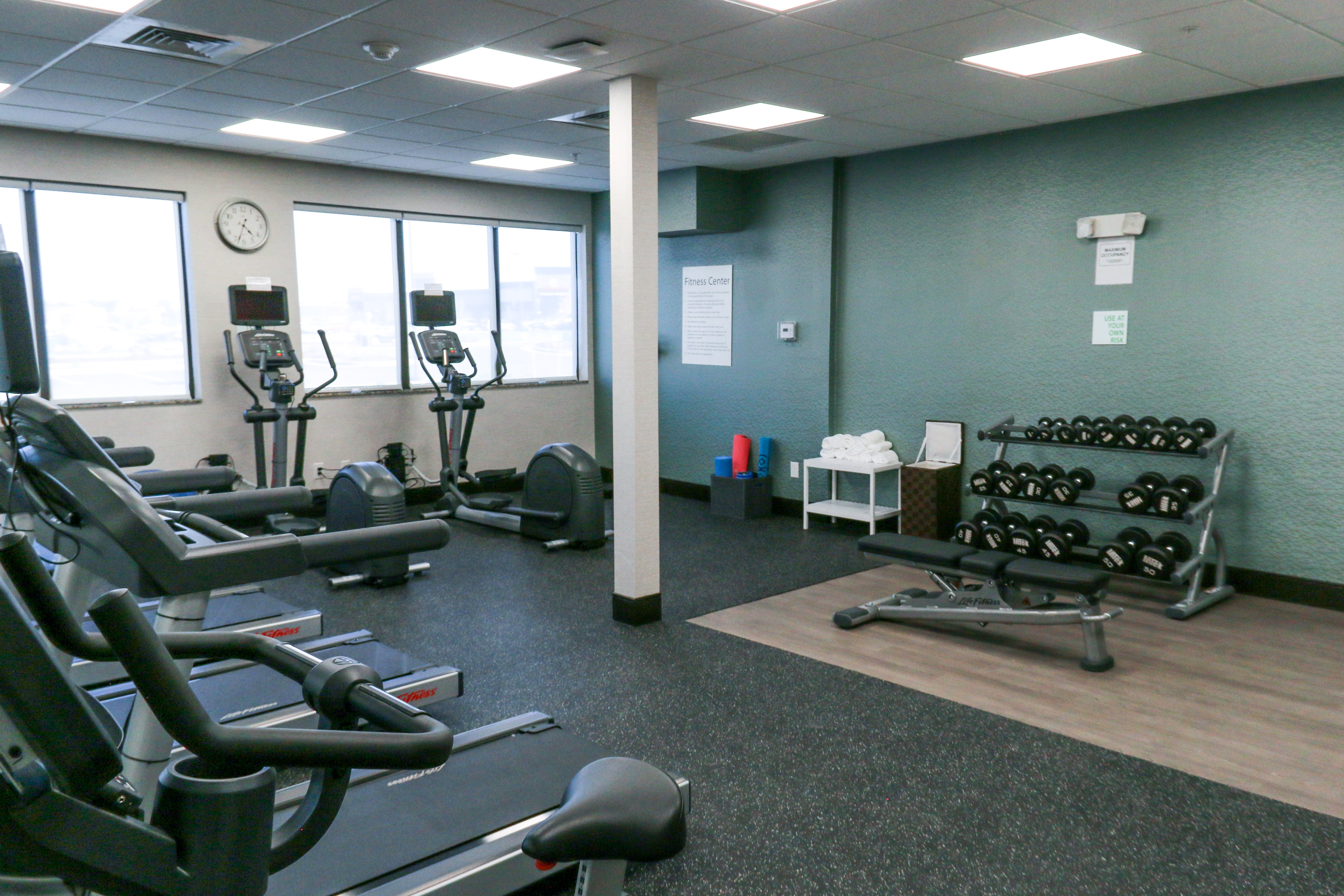 holiday inn and suites denver tech center centennial by ihg