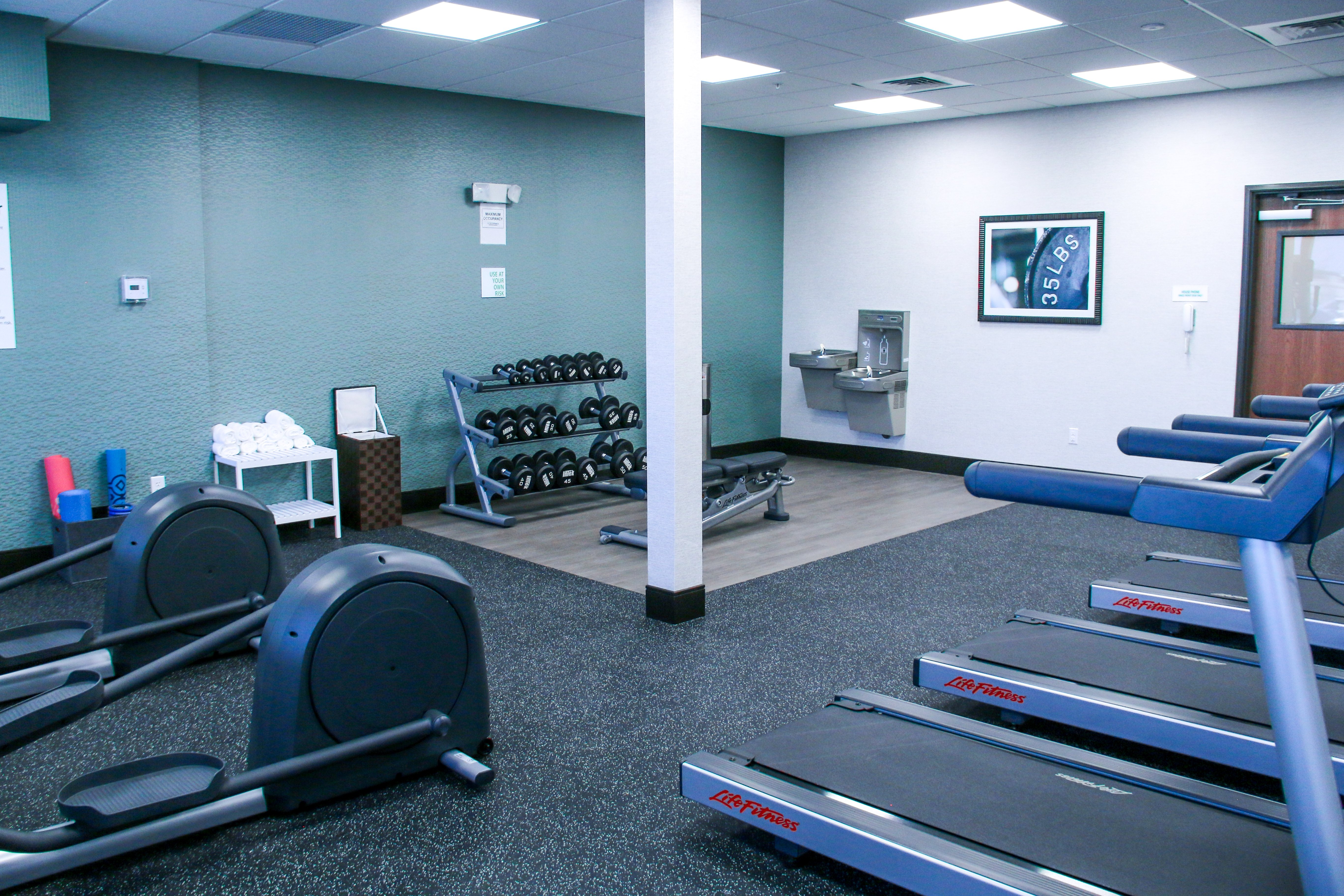 holiday inn and suites denver tech center centennial by ihg