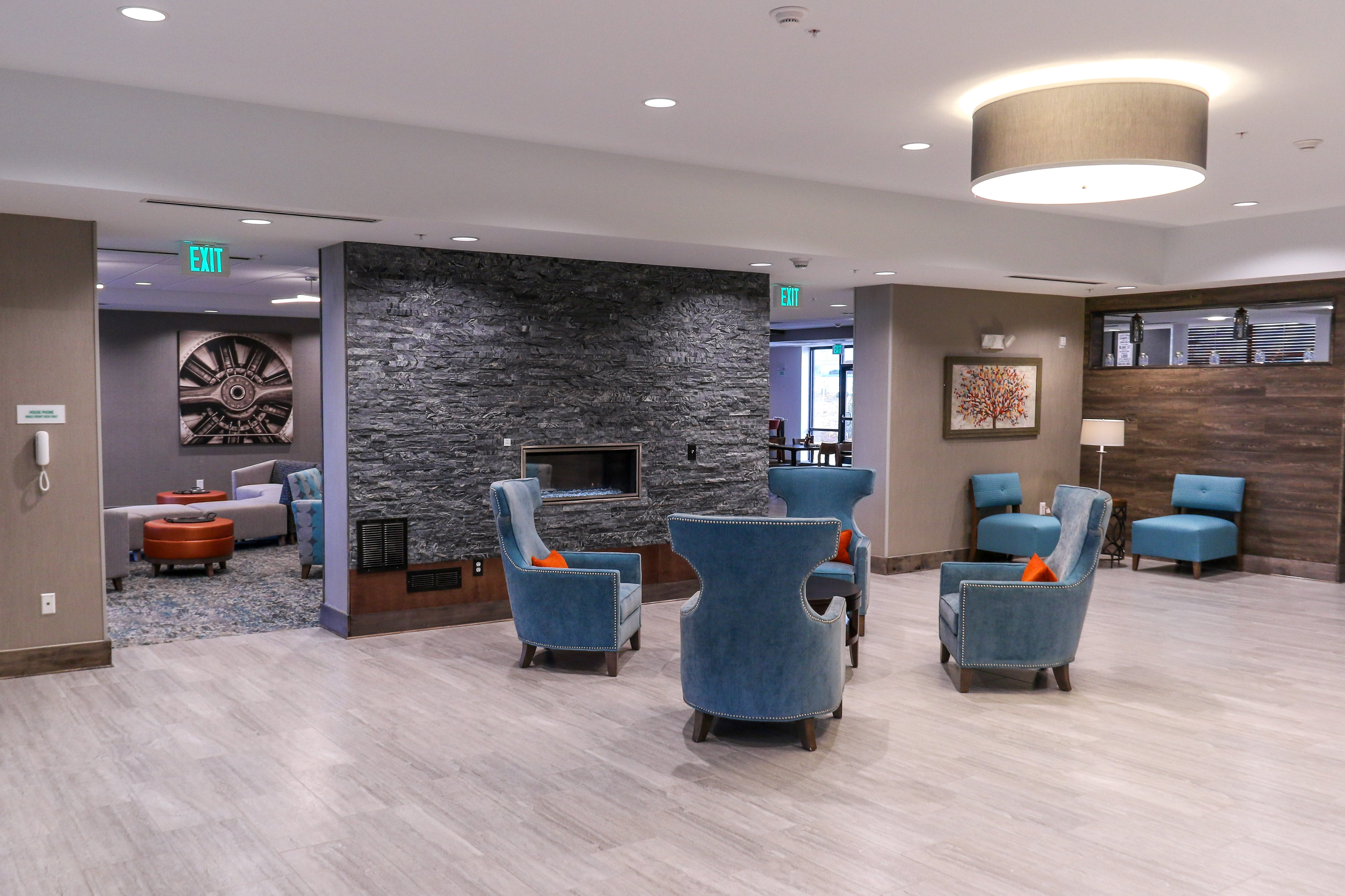 holiday inn and suites denver tech center centennial by ihg