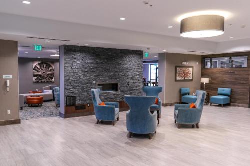 holiday inn and suites denver tech center centennial by ihg
