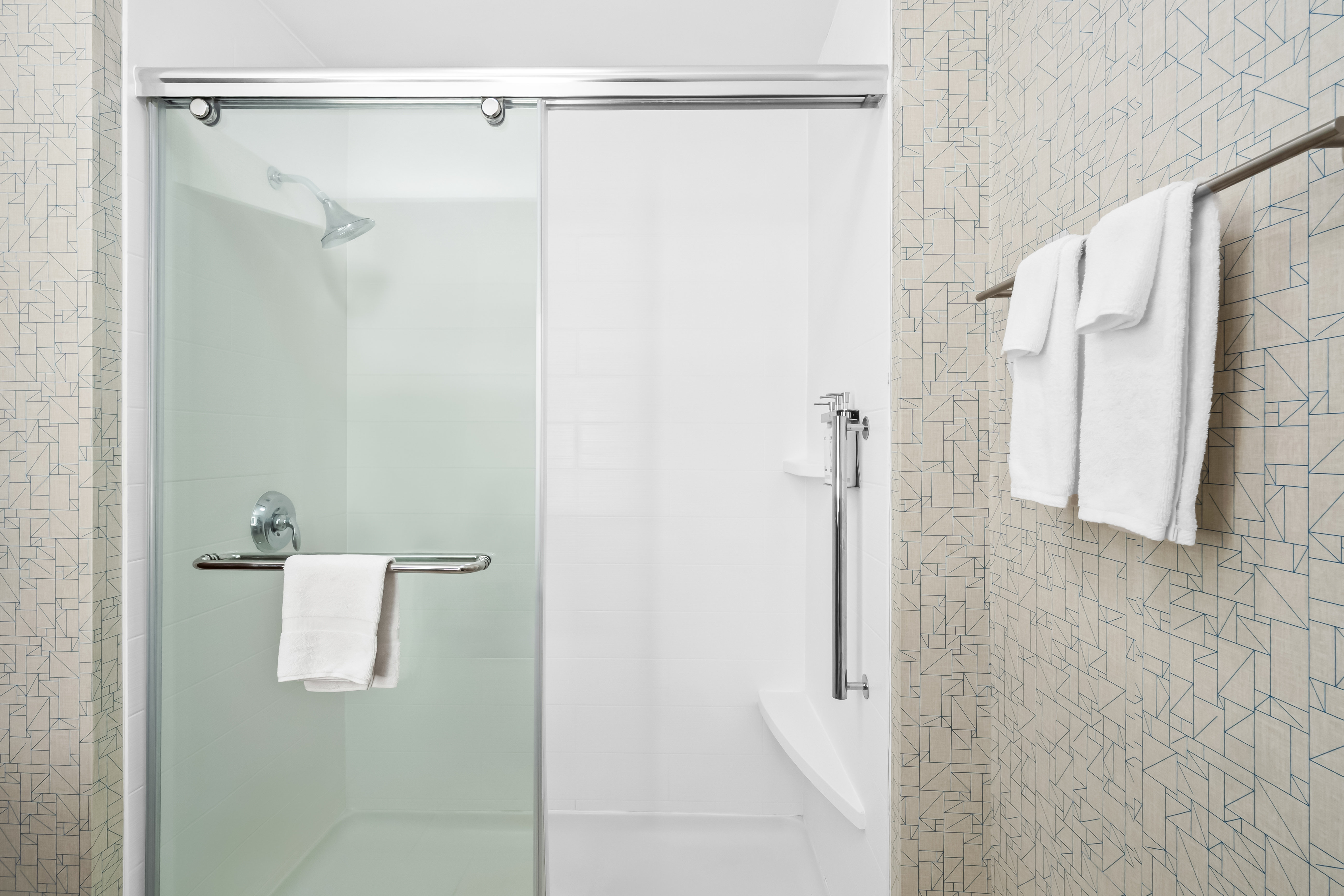 holiday inn express and suites detroit northwest livonia