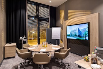 holiday inn frankfurt airport by ihg