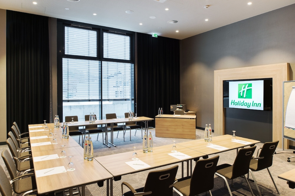 holiday inn frankfurt airport by ihg