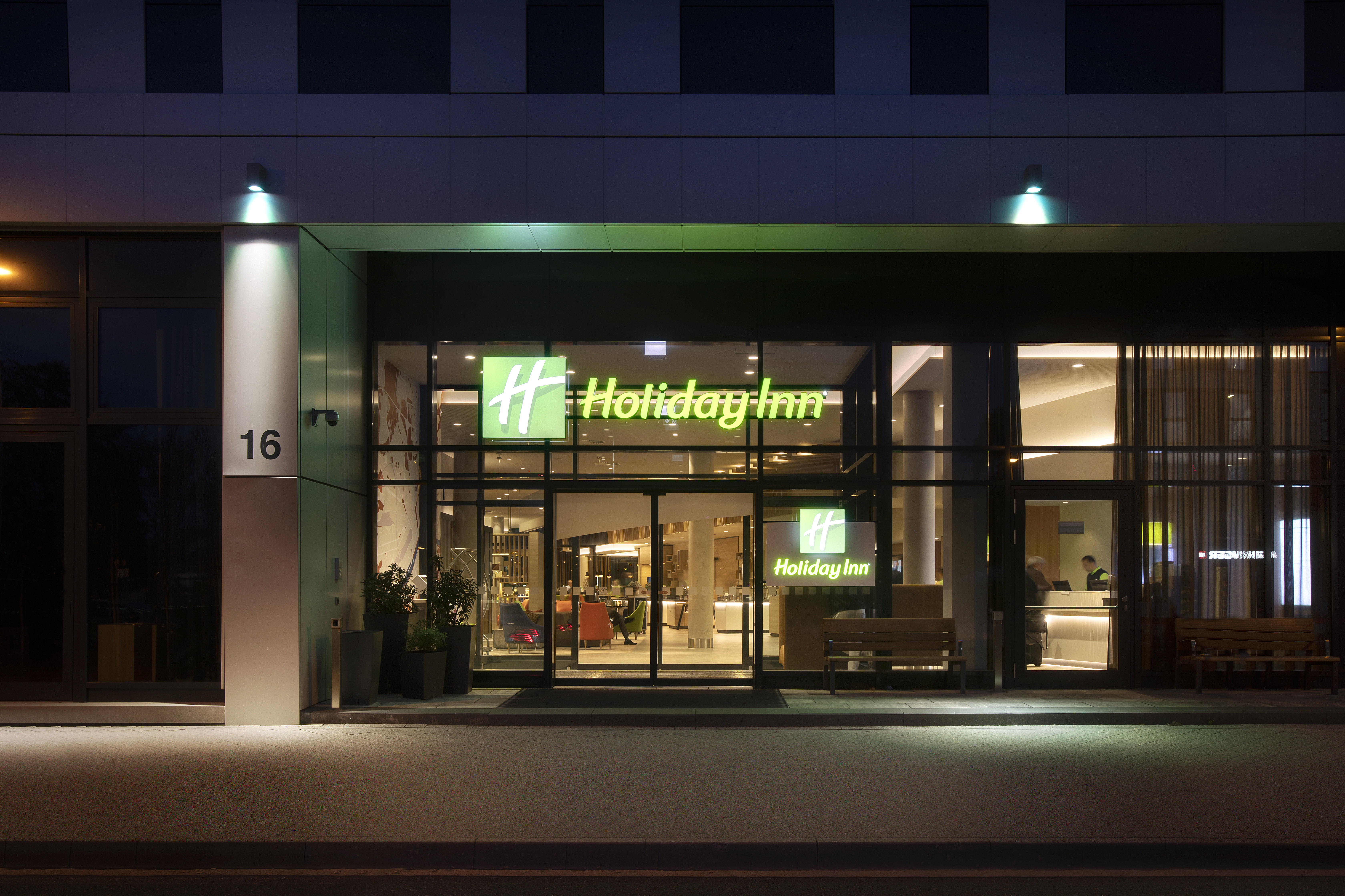 holiday inn frankfurt airport by ihg