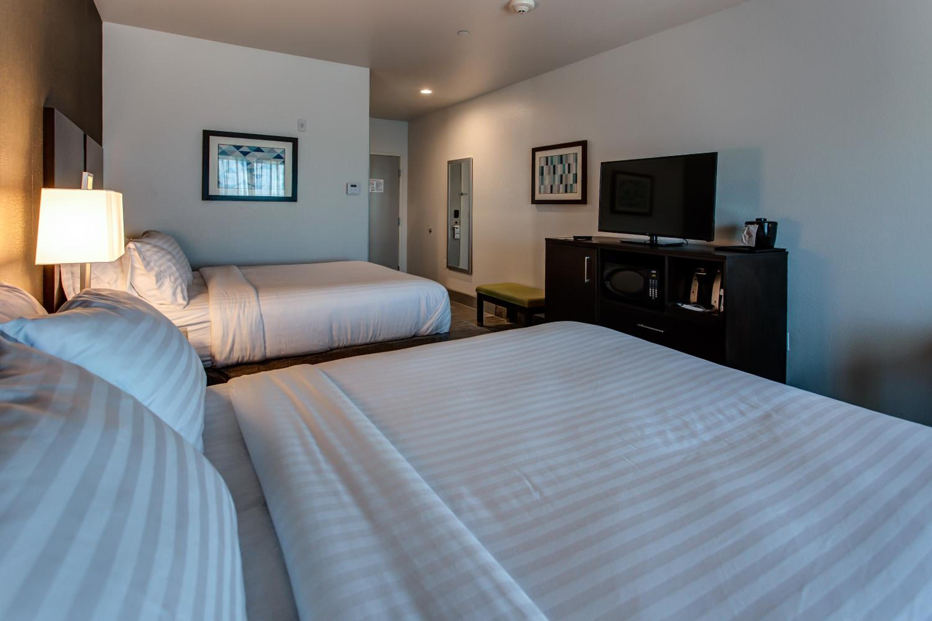 holiday inn express suites gatesville n ft hood