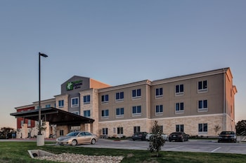 holiday inn express suites gatesville n ft hood
