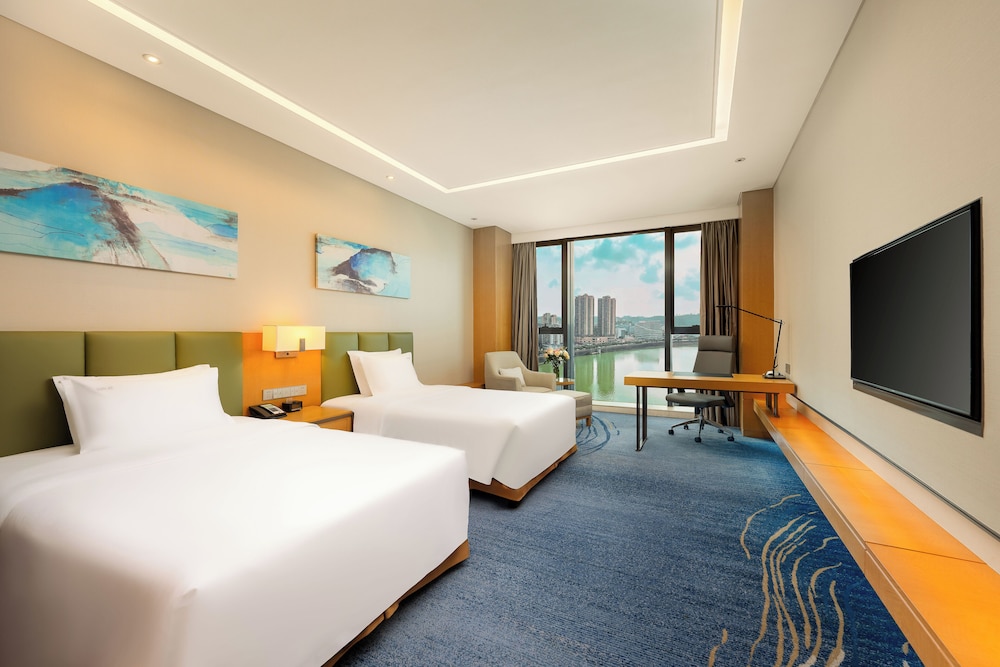 holiday inn neijiang riverside by ihg