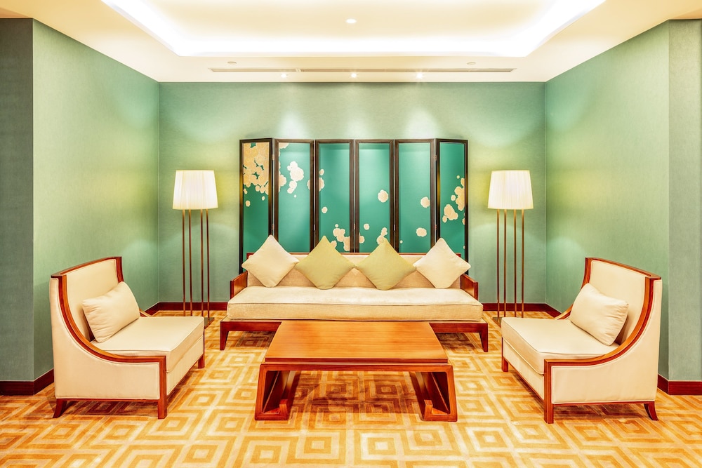 holiday inn neijiang riverside by ihg