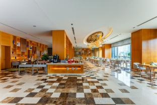 holiday inn neijiang riverside by ihg