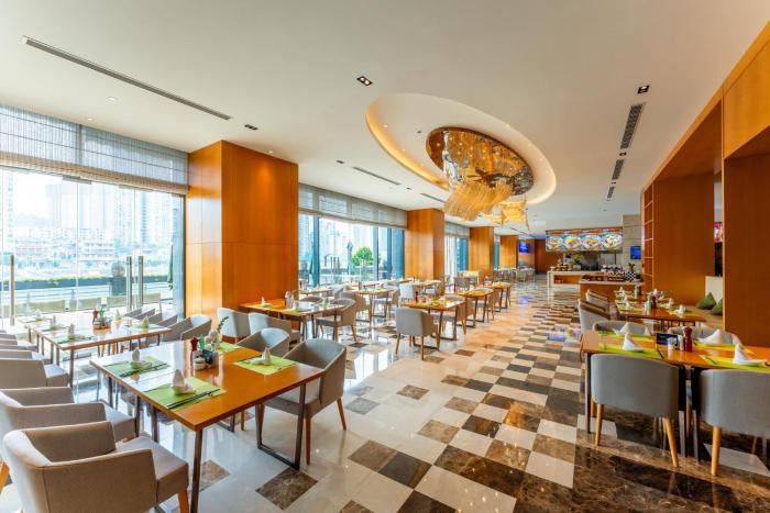 holiday inn neijiang riverside by ihg