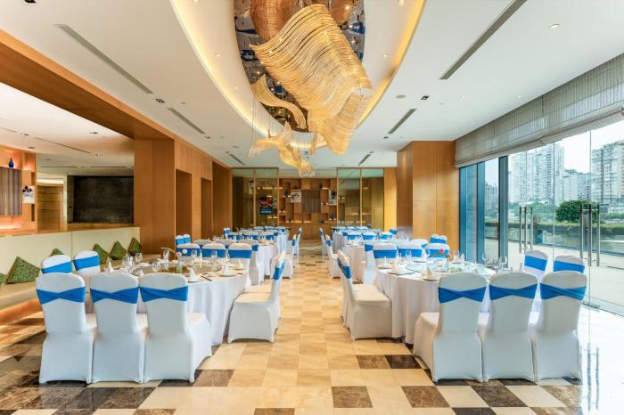 holiday inn neijiang riverside by ihg
