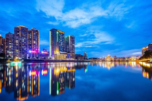 holiday inn neijiang riverside by ihg