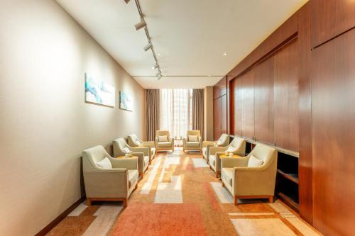 holiday inn neijiang riverside by ihg