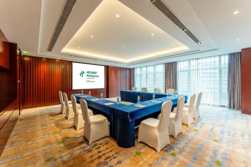 holiday inn neijiang riverside by ihg