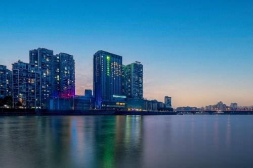holiday inn neijiang riverside by ihg