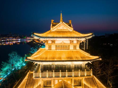 holiday inn neijiang riverside by ihg