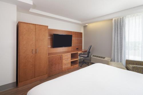 doubletree by hilton miami north i 95