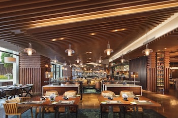 Intercontinental Nantong By Ihg,Jiangsu>>Nantong,5 star