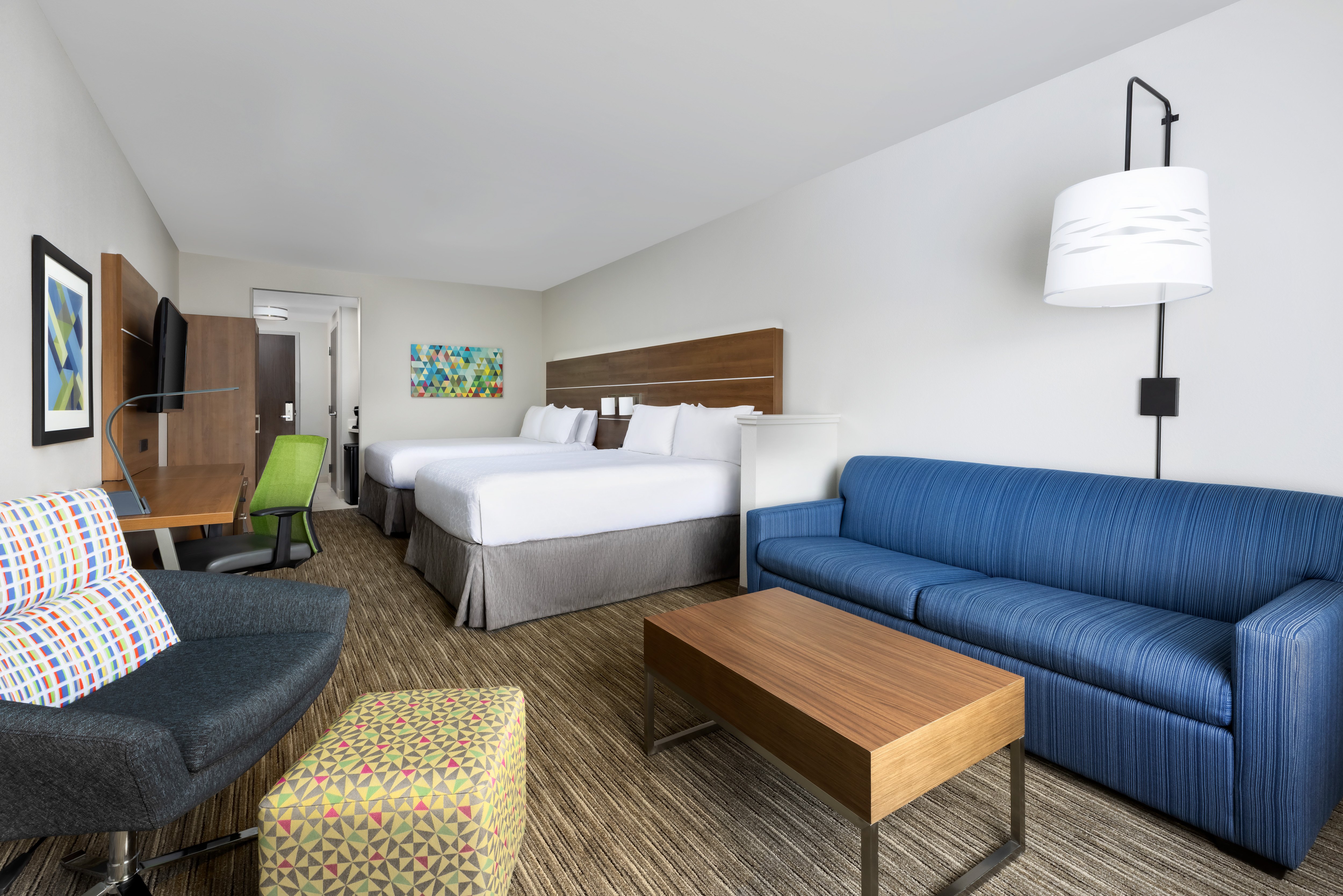 holiday inn express and suites oakhurst yosemite park area